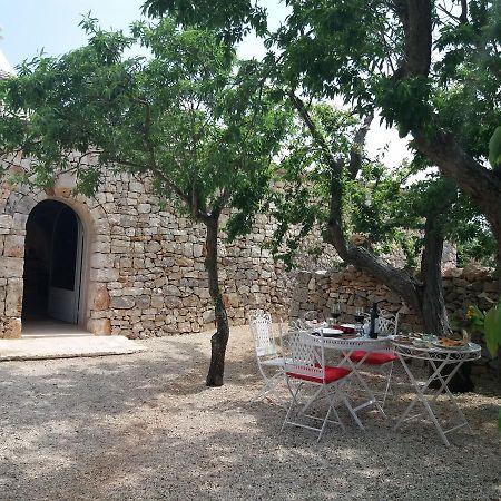 Masseria Camarda Ceglie Messapica Exteriör bild