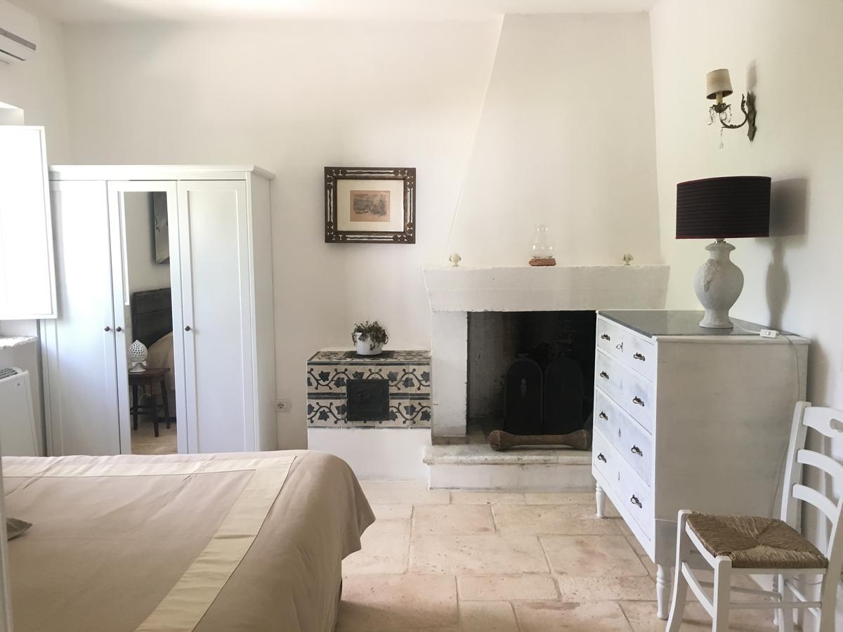 Masseria Camarda Ceglie Messapica Exteriör bild